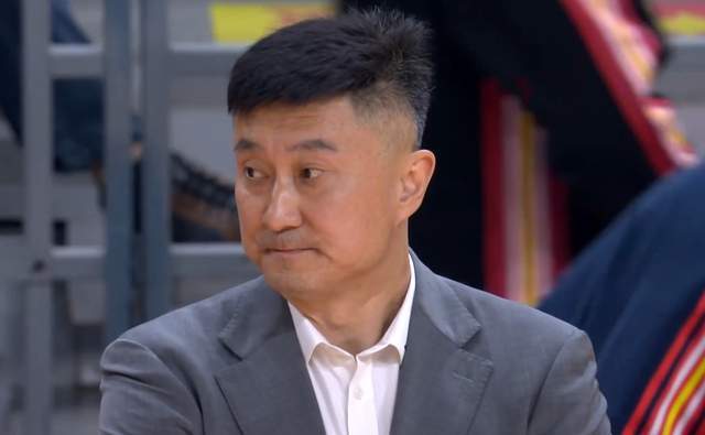 开云官网-又白忙活了？广东被截胡，强援官宣签约，新球队曝光，朱芳雨无奈